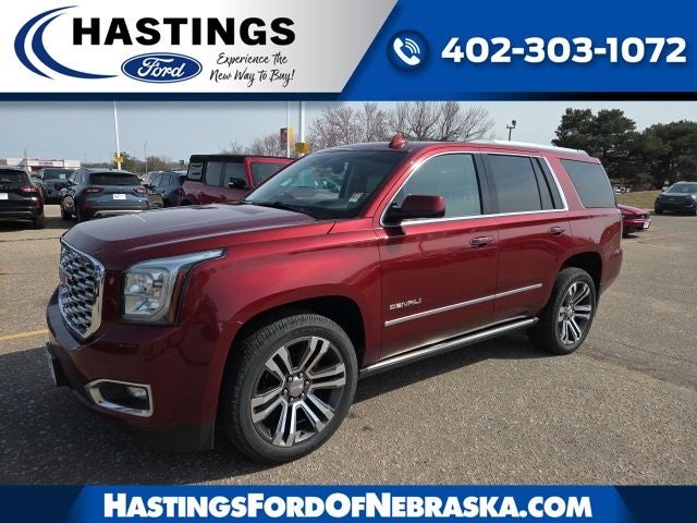 2018 GMC Yukon Denali Ultimate 5SA in Crimson Red Tintcoat — front three-quarter view